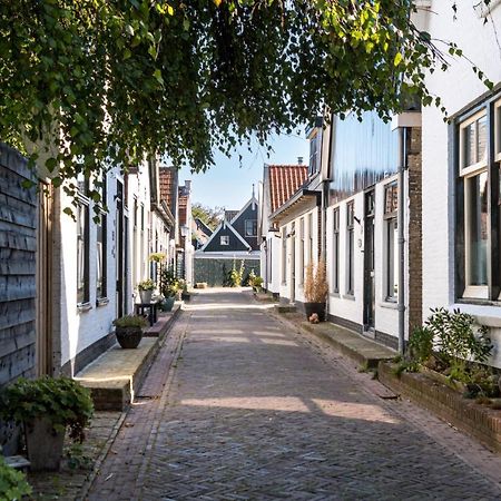 Jagershuistexel Bed & Breakfast Oosterend  Exterior photo